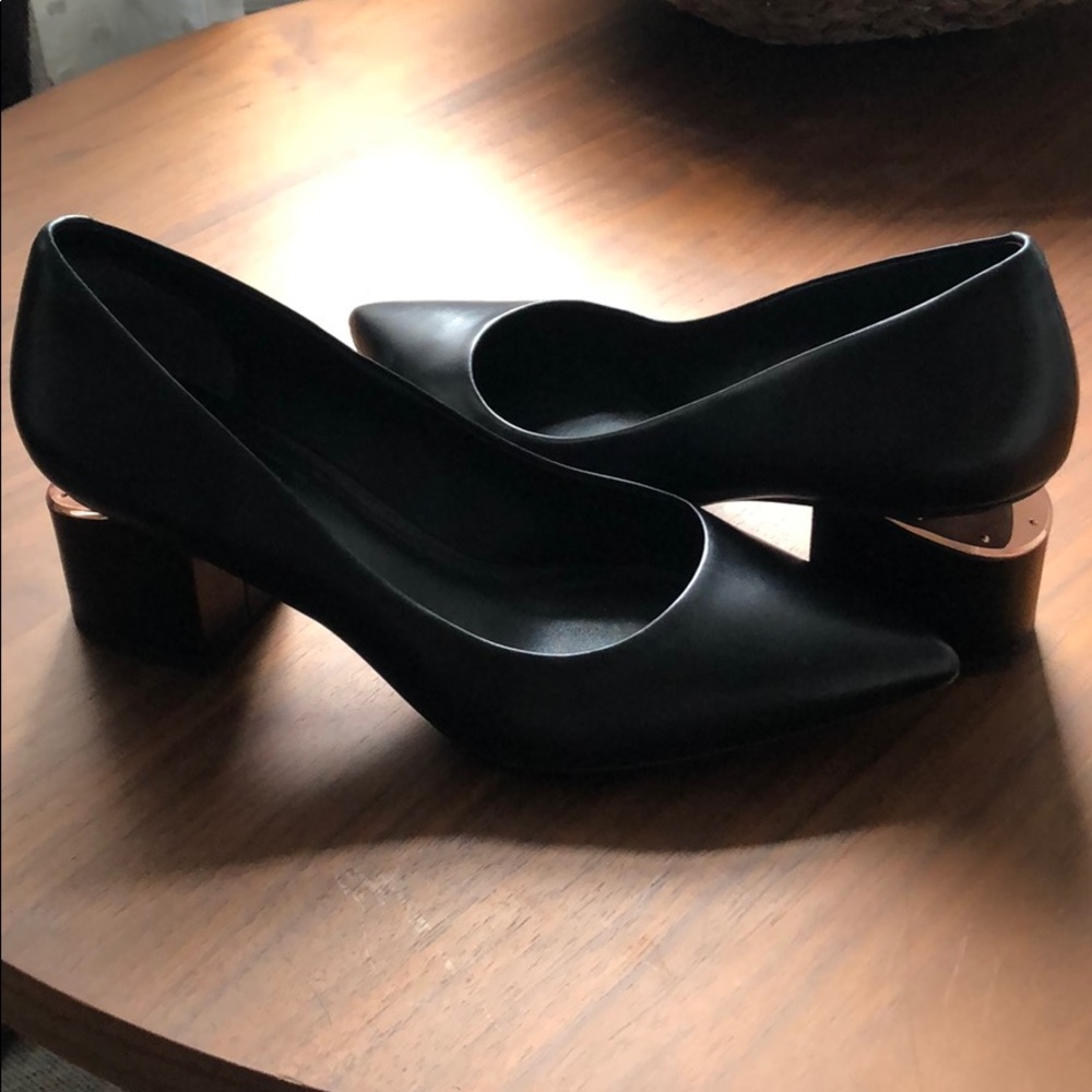 Alexander Wang Black Simona Leather Pumps